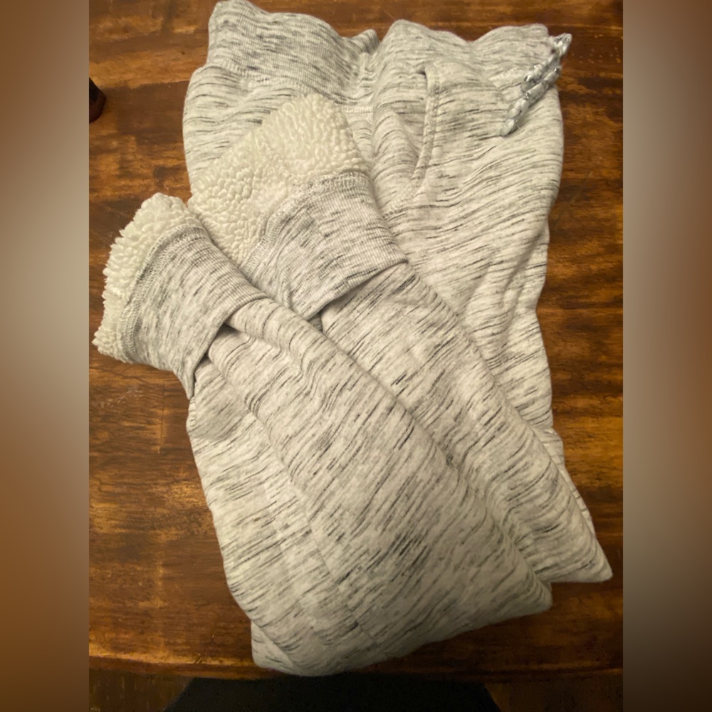 Made by Hollywood The Jean People fleece lined joggers